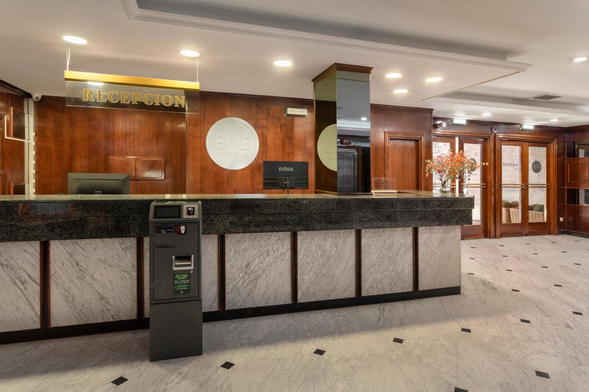 B&B Hotel Zaragoza Royal מראה חיצוני תמונה