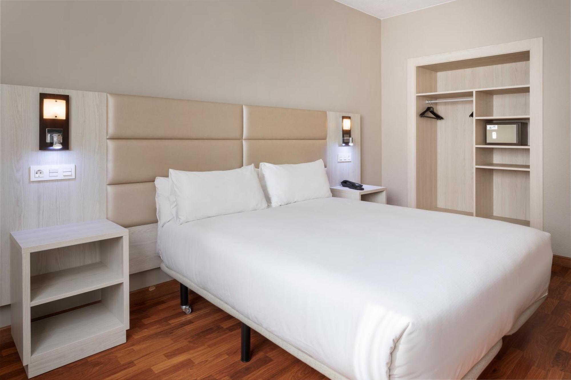 B&B Hotel Zaragoza Royal מראה חיצוני תמונה