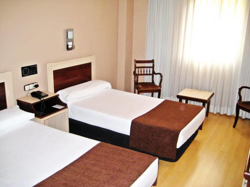 B&B Hotel Zaragoza Royal מראה חיצוני תמונה